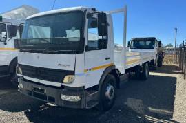 Mercedes Benz, 13-17, 4x2 Drive, Dropside Truck, Used, 2007