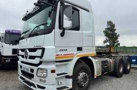 Mercedes Benz, 26-44 MP3, 6x4 Drive, Truck Tractor, Used, 2013