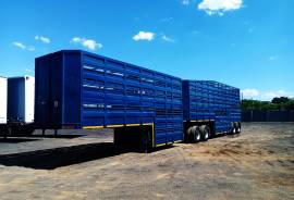 Talbert, 8 Cage, Cattle Body Trailer, Used, 2014