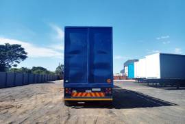 Talbert, 8 Cage, Cattle Body Trailer, Used, 2014