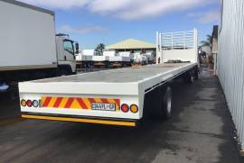 Hino, 300 814 Pony and Trailer, 4x2 Drive, Truck Trailer Combination, Used, 2020