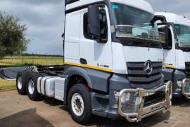 Mercedes Benz, 2652 Pure , 6x4 Drive, Truck Tractor, Used, 2022