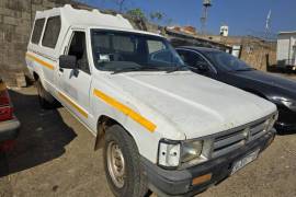 Toyota, 2.4 Diesel , 2WD, LDVs and Panel Vans, Used, 1996