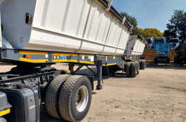 CIMC, 40 Cube, Side Tipper Link Trailer, Used, 2018