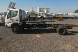 Hino, 300 Series, 4x2 Drive, Chassis Cab Truck, Used, 2011