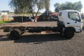 Hino, 300 Series, 4x2 Drive, Chassis Cab Truck, Used, 2011