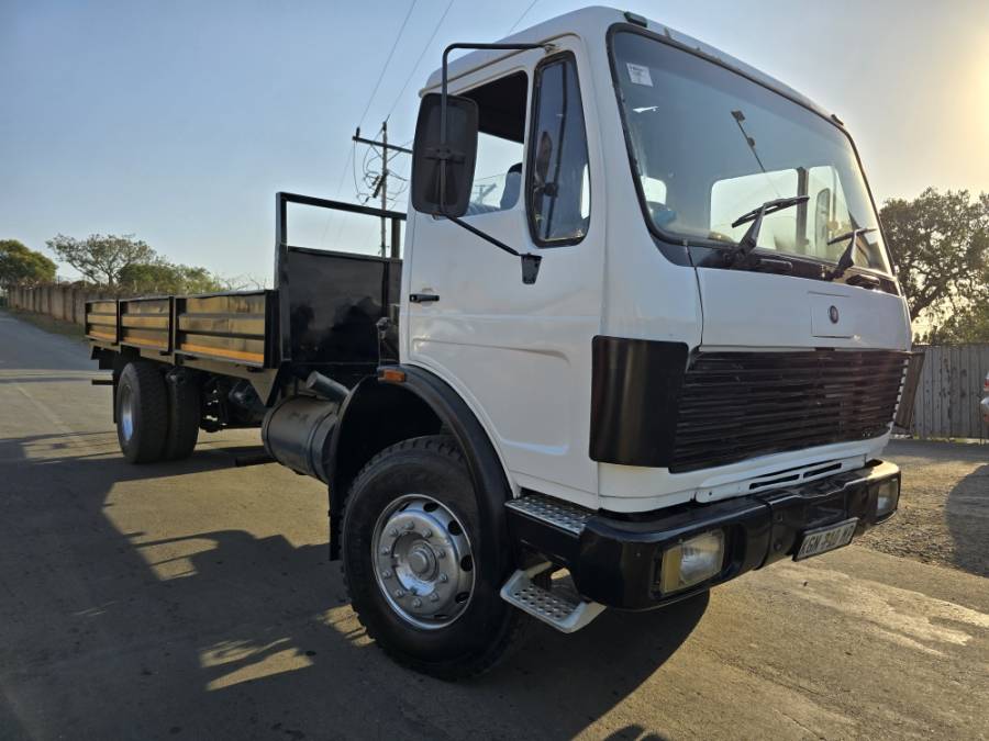 Mercedes Benz, 1417 turbo diesel , 4x2 Drive, Dropside Truck, Used, 1988