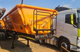 Leader Bodies,  40 cube , Side Tipper Link Trailer, Used, 2018