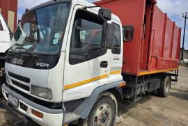 Isuzu, FSR 700, 4x2 Drive, Volume Van Truck, Used, 2007