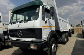 Mercedes Benz, 26-33 6×4 10 Cube , Double Diff, Tipper Truck, Used