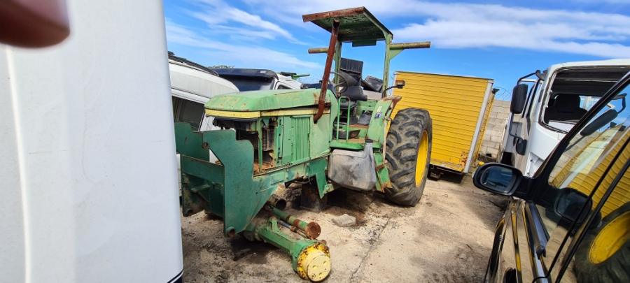 John Deere, 6205 4wd, Tractor, Used, 1998