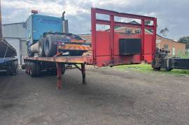 Other, Used Pieterse Tridem Flatdeck, Tri-Axle Trailer, Used